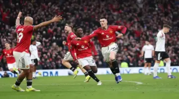رسميًا.. مانشستر يونايتد يعلن رحيل 3 لاعبين